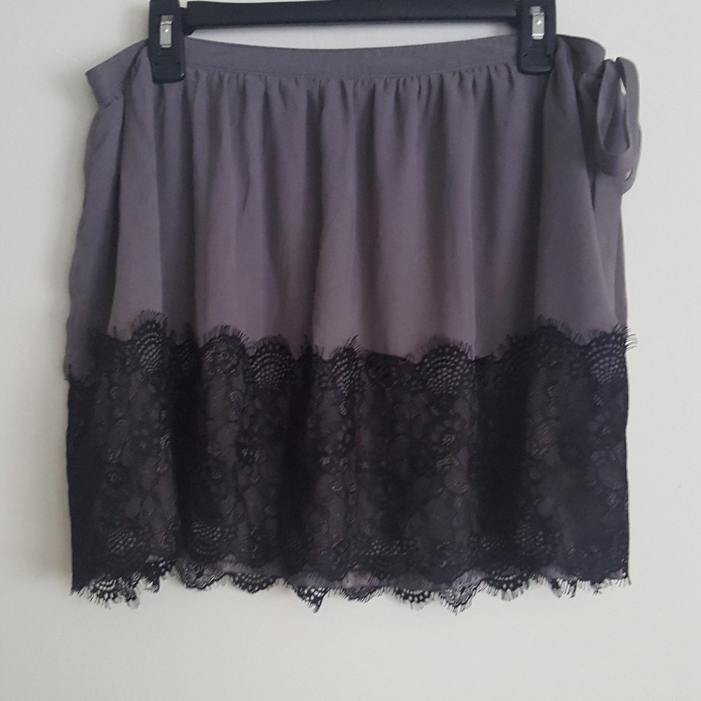 Lauren Conrad Lace Hem Skirt